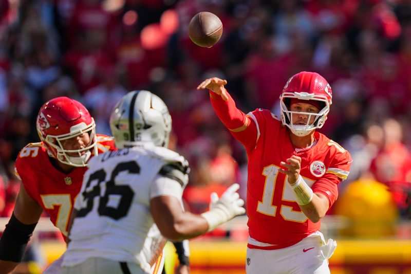 Who is the NFL’s best quarterback right now? Power ranking for Week 8