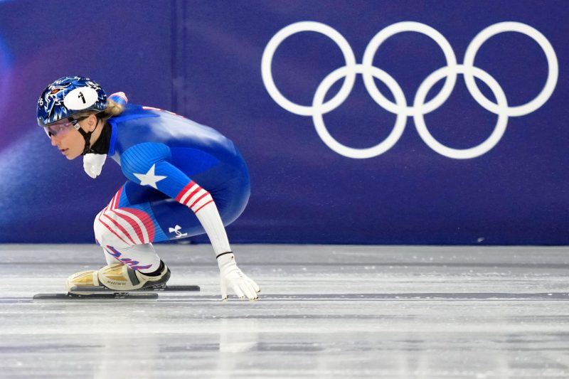 Mixed start for Team USA women in 500m short-track speed skating